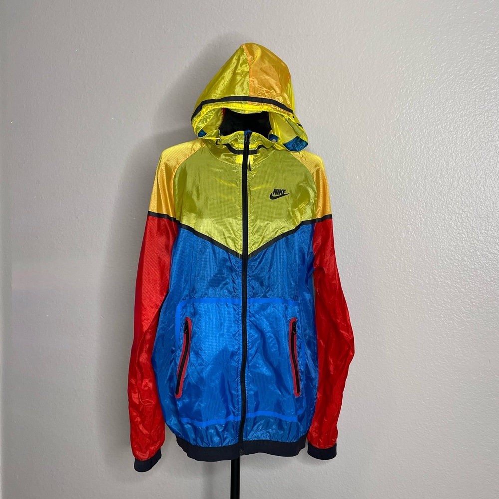 Nike windbreaker